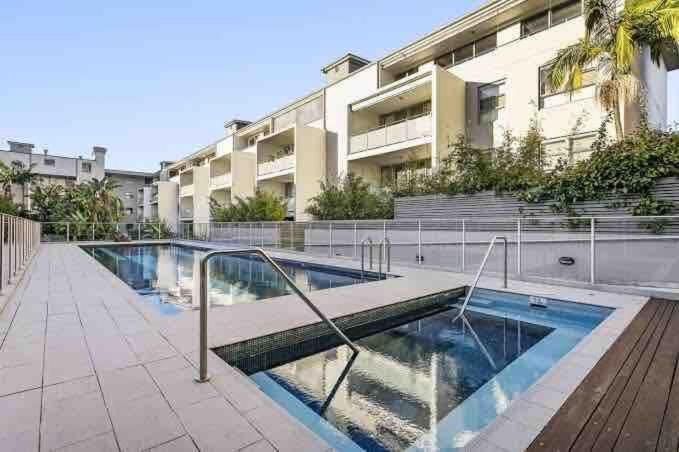 Poolside Apartment Opposite Redfern Park Sídney Exterior foto